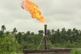 Nigeria sells marginal oilfield licenses for $482m, ignores court
